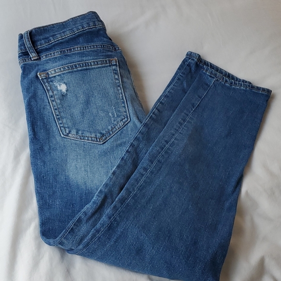 GAP - Picture 4 of 7